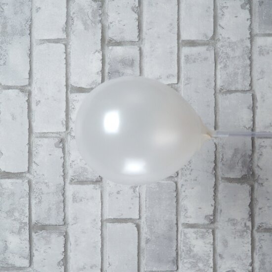 LOL6 - Pearl White - 405 - Sempertex (50)