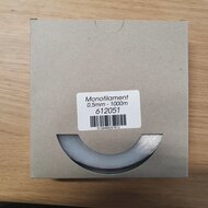 Artikelcode:	612051 Maat:	0.5mm - 1000m Kleur:	Transparant Materiaal:	Nylon Verpakkingseenheid:	1 Rol Tip:&amp;