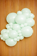 Mooideco - Project pack - Organic balloons - Macaron Pale Green - Kalisan balloons